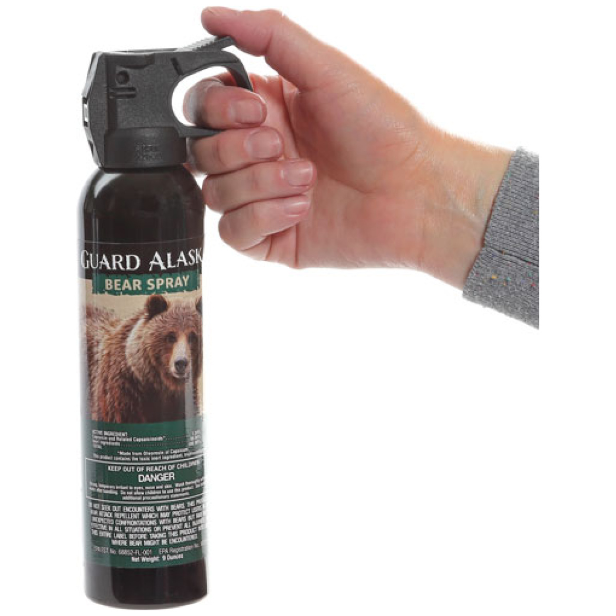 00153m_in-hand. Jpg - mace pepper spray guard alaska - bear w/20% oc pepper 260gram - 00153m in hand