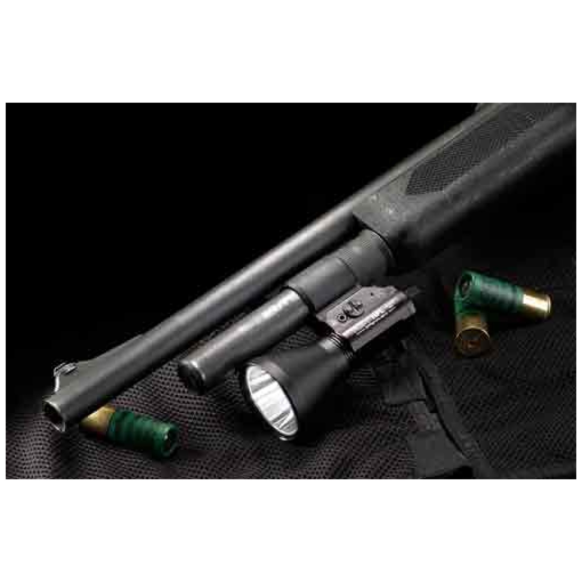 69215_on-shotgun. Jpg - streamlight tlr-1s hp long - range rail strobing tact-light - 69215 on shotgun