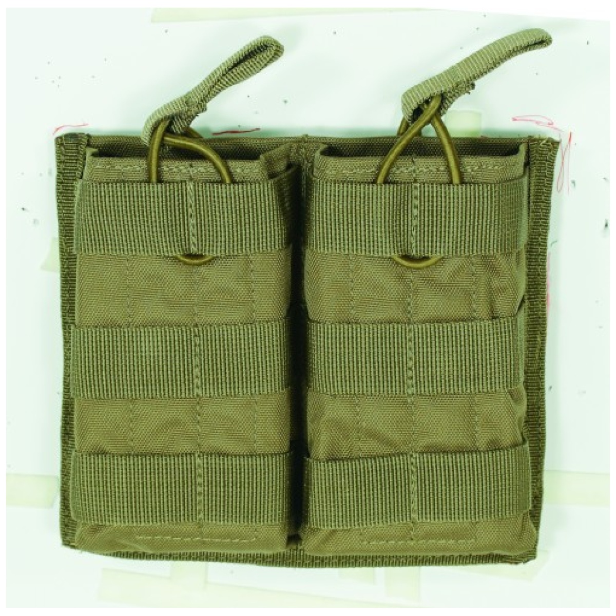 Vdt20-8585007000. Jpg - m4/m16 open top mag pouch w/ bungee system - vdt20 8585007000