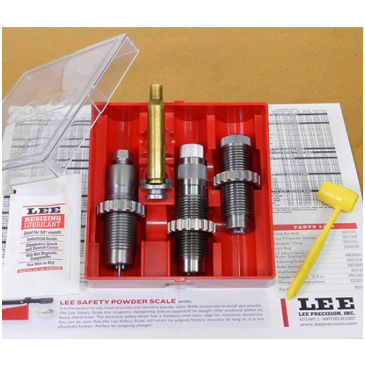 Lee90981-1. Jpg - lee very ltd production pacesetter 2-die set. 223 ackley imp - lee90981 1